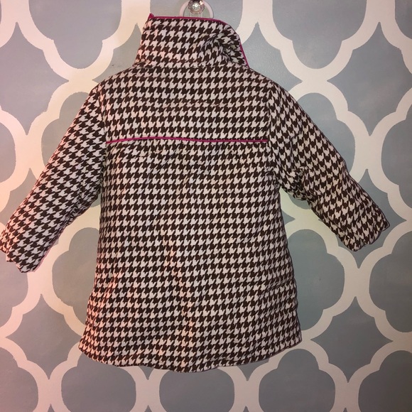 Corded little girls houndstooth jacket 🧥 - Picture 2 of 5